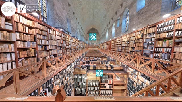 Exemple de visite virtuelle avec contenu 3D : la chapelle d'Avignon