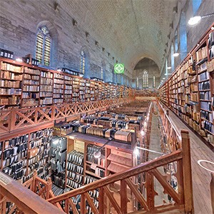 Visite virtuelle de la Chapelle Benoît XII