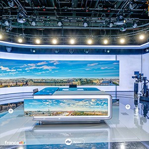 Visite virtuelle immersive de France Télévisions à 360° !